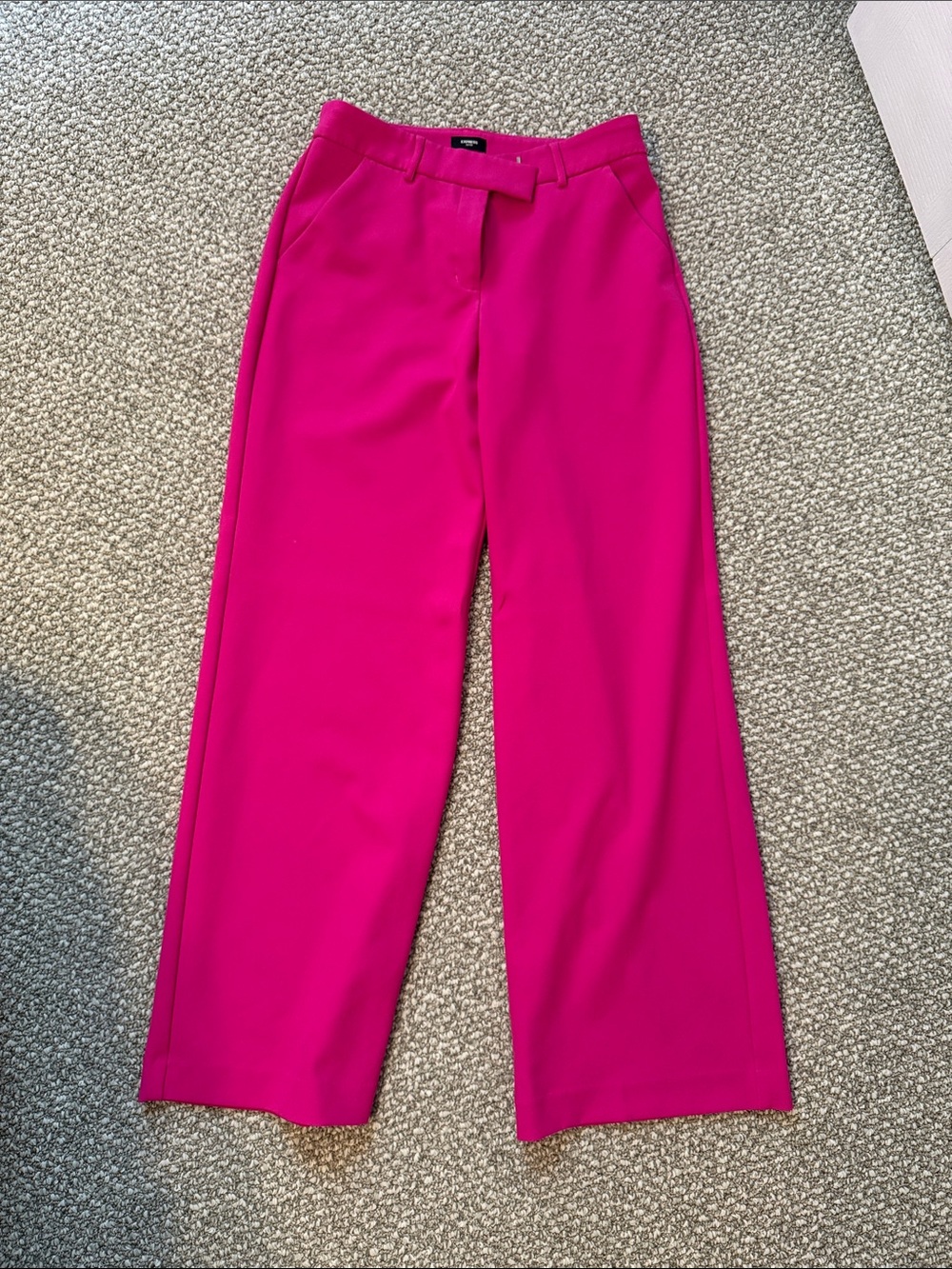 Express Women's Wide Leg Pants in Fuchsia Pink
